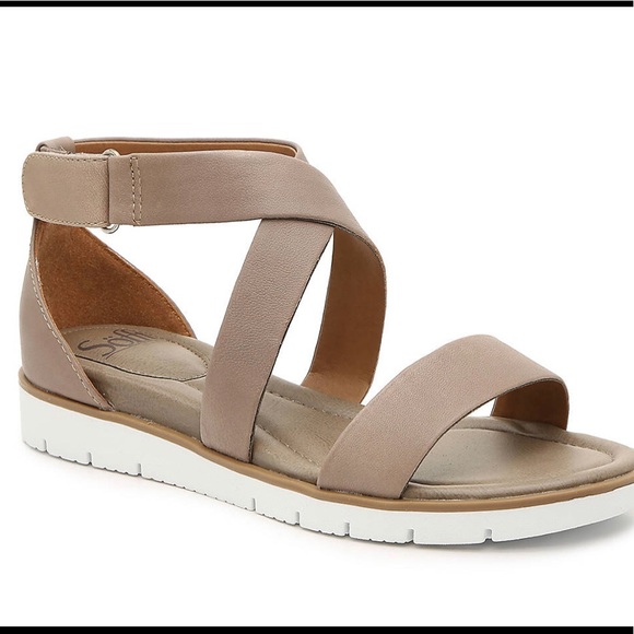 reston smooth sandal